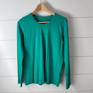 lululemon athletica Green Long Sleeve Tee